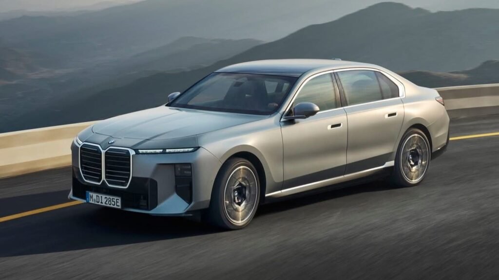 Nueva BMW Serie 7 2027 presentada: pronto llegará a Europa y Alicante - Concesionario BMW España 4 taller bmw alicante