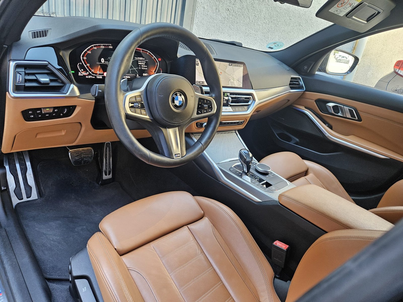 BMW Serie 3 320d M Sport 190 CV Automático | Vehículo Nacional 12 BMW Serie 3 G20 320d Live Cockpit Professional y Head-Up Display