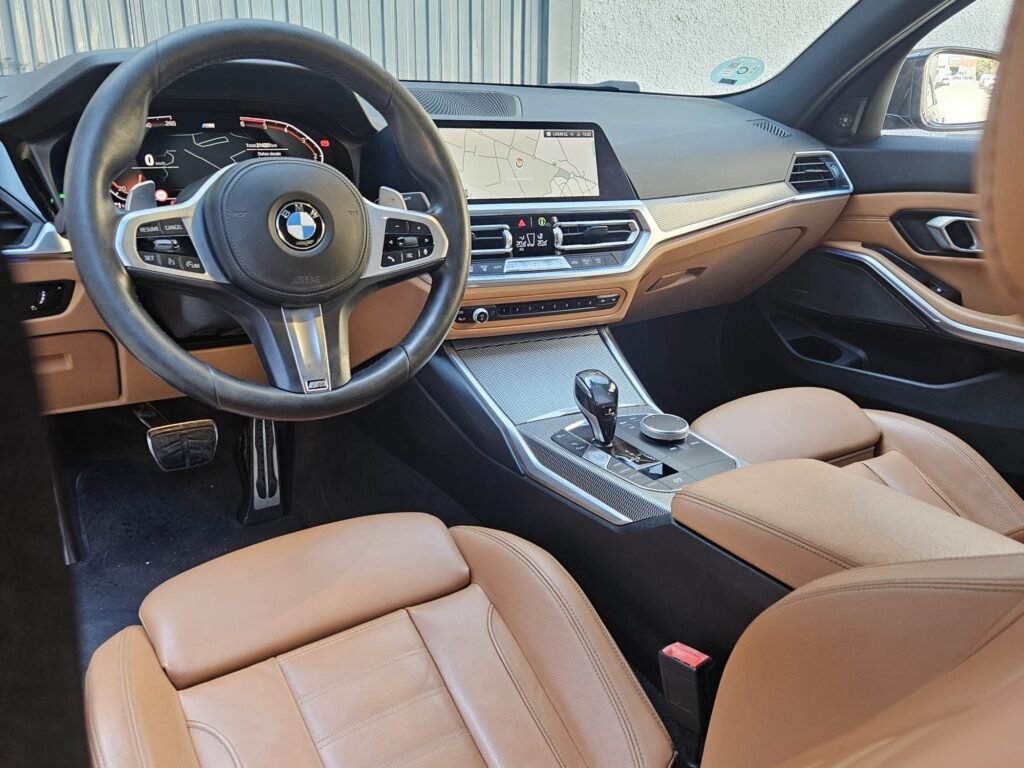 Interior BMW Serie 3 G20 320d M Sport de segunda mano