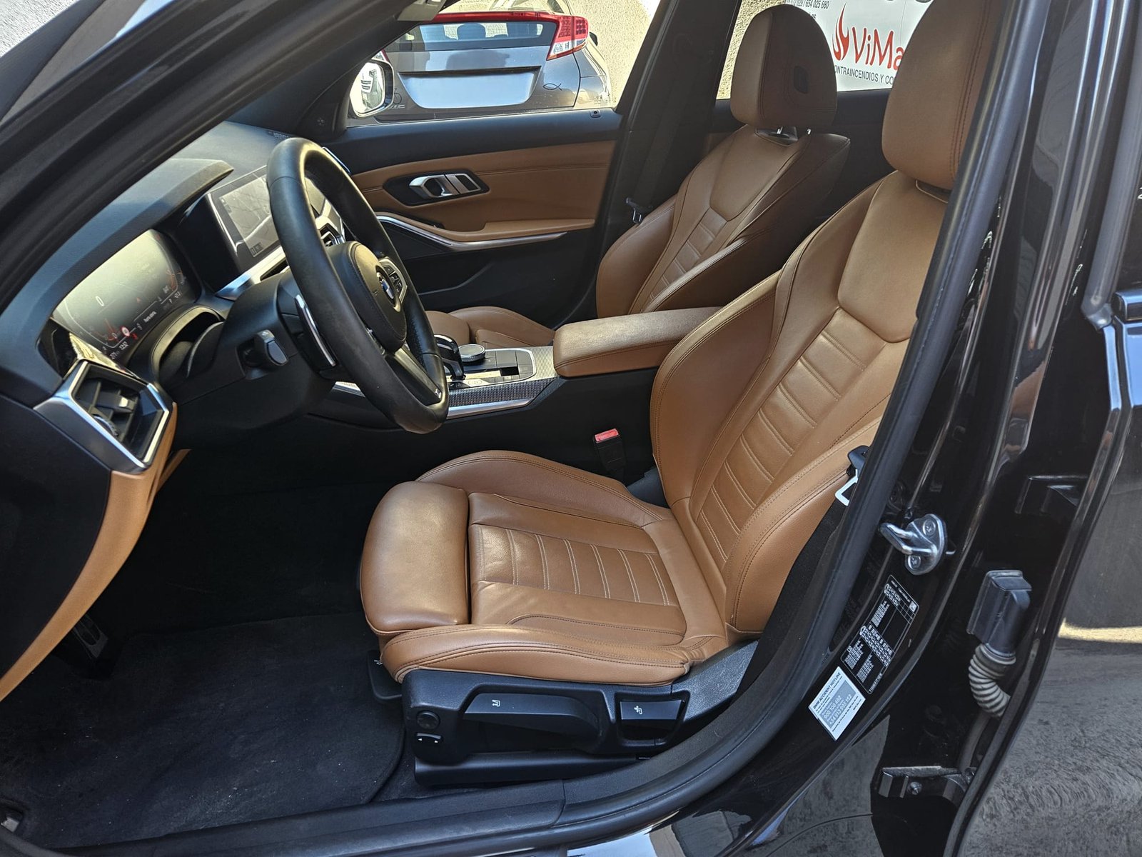 BMW Serie 3 320d M Sport 190 CV Automático | Vehículo Nacional 14 BMW Serie 3 G20 320d M Sport interior cuero Vernasca